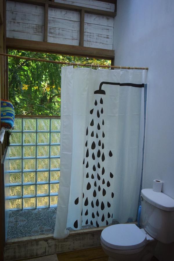 Jungle Paunch Villa Bocas Town Exterior photo